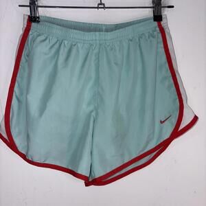 Nike Girls XL Waist 27” Dri-Fit Running Shorts Seafoam Green